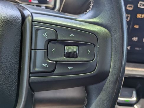 Used 2024 GMC Sierra 2500 AT4 w/ Technology Package AWD/4WD image 19