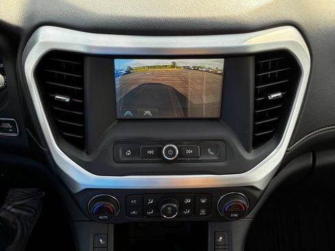Used 2019 GMC Acadia SLE w/ LPO, Cargo Package AWD/4WD image 18