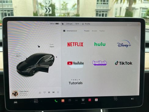 Used 2019 Tesla Model 3 Standard Range Plus image 18