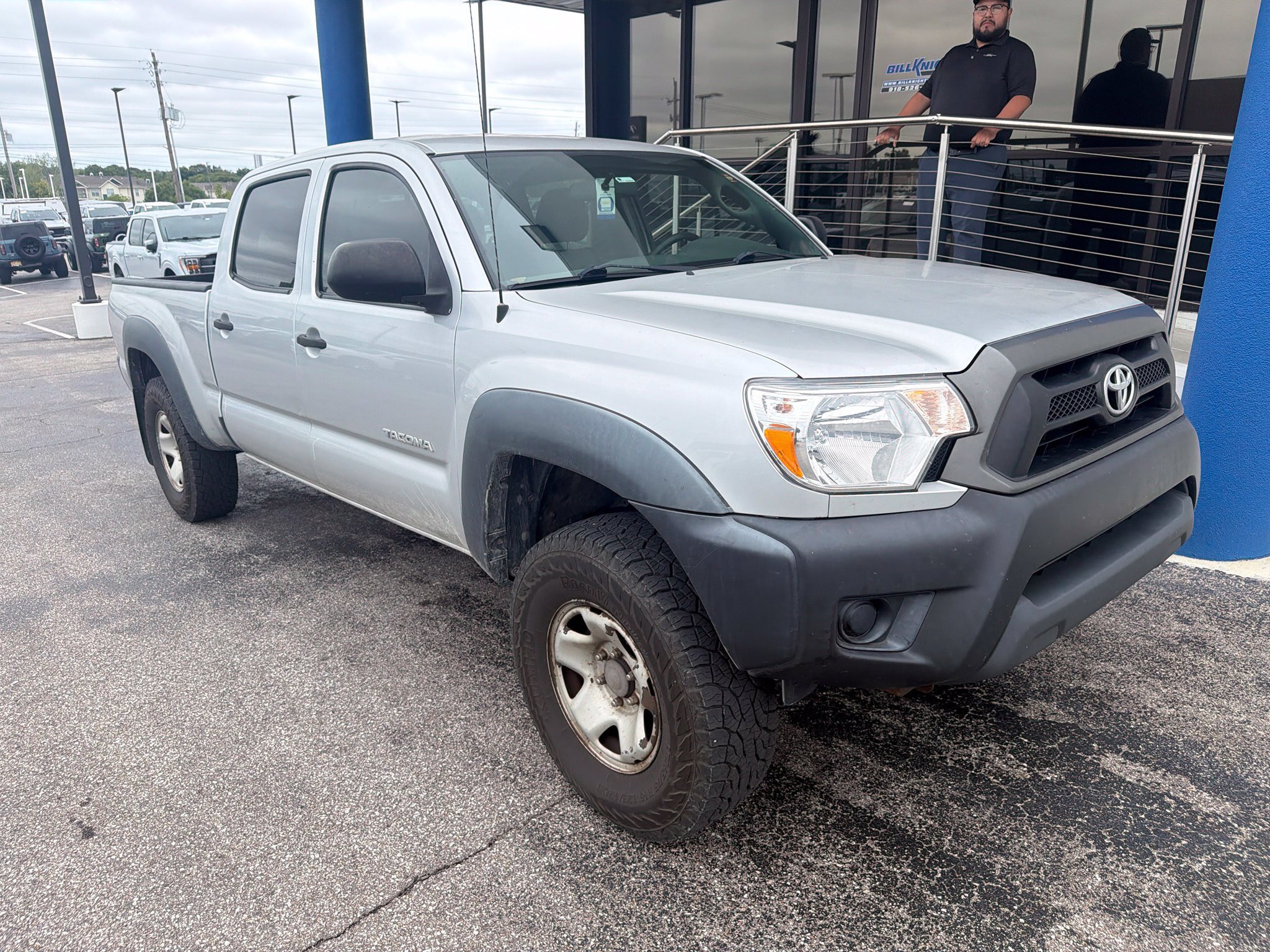 Used 2012 Toyota Tacoma 4x4 Double Cab w/ Convenience Pkg image 2