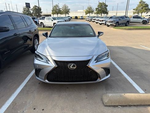 Used 2022 Lexus ES 350 F Sport FWD image 4