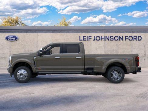 New 2026 Ford F450 Platinum w/ Platinum Plus Package AWD/4WD image 3