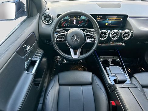 Used 2023 Mercedes-Benz GLA 250 4MATIC image 22