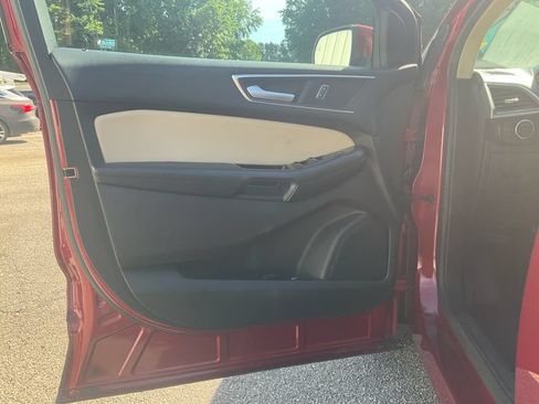 Used 2015 Ford Edge SEL w/ Equipment Group 201A FWD image 17