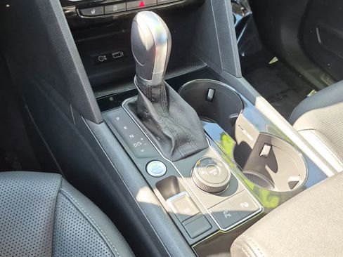 Used 2018 Volkswagen Atlas SEL Premium image 14