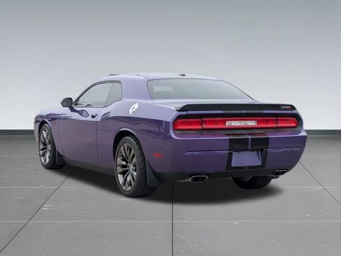 Used 2014 Dodge Challenger SRT8 Core w/ Electronics Convenience Group RWD image 4