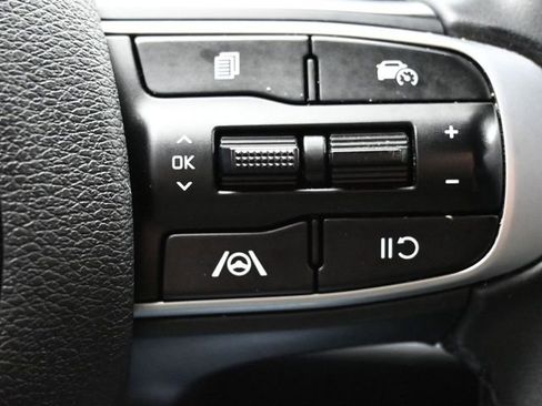 Used 2023 Kia Sportage EX image 26