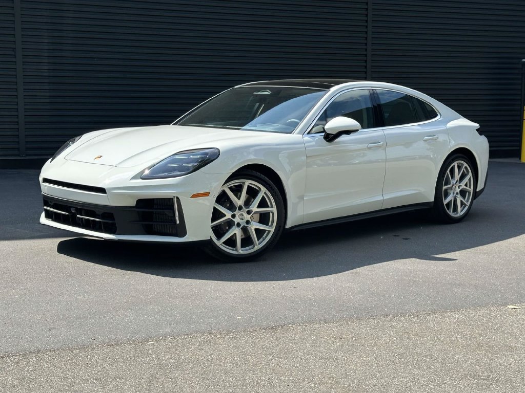 New 2026 Porsche Panamera 4 AWD/4WD image 1