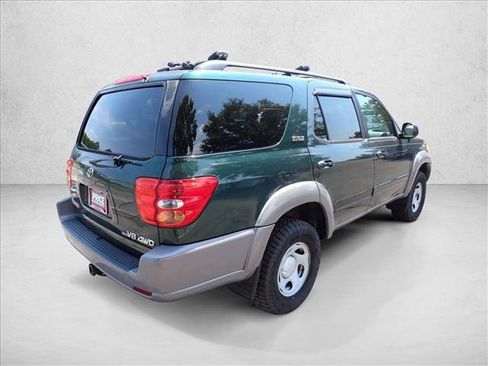 Used 2002 Toyota Sequoia SR5 w/ Convenience Pkg AWD/4WD image 4