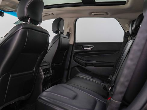 Used 2015 Ford Edge Titanium w/ Equipment Group 302A AWD/4WD image 19