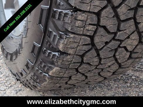 Used 2026 GMC Sierra 2500 SLE w/ SLE Value Package; AWD/4WD image 13