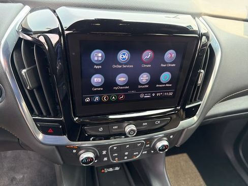 Certified 2022 Chevrolet Traverse Premier w/ Redline Edition AWD/4WD image 20