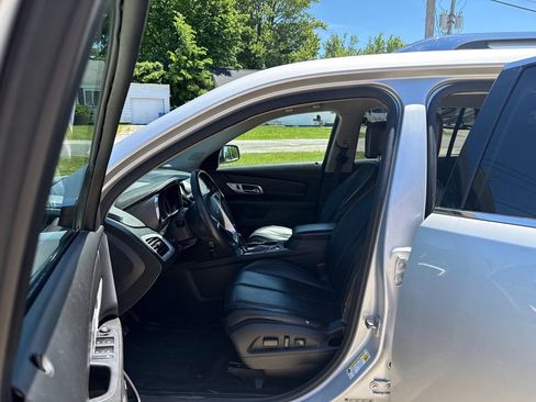 Used 2017 GMC Terrain SLT AWD/4WD image 10