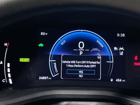 Used 2025 Toyota Camry LE FWD image 22