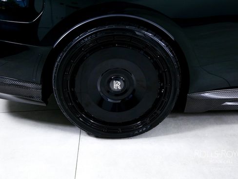 Used 2024 Rolls-Royce Spectre w/ Spectre Launch Package image 35