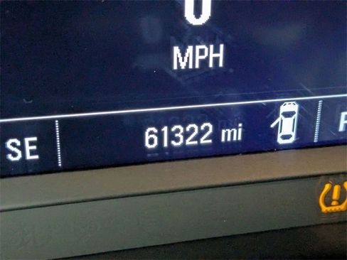 Used 2023 Chevrolet TrailBlazer LT w/ Convenience Package image 19