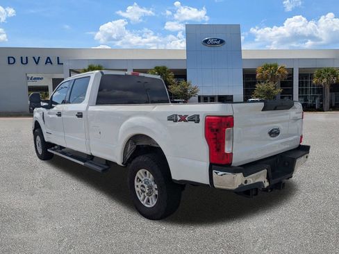 Used 2017 Ford F350 XLT w/ XLT Value Package AWD/4WD image 6