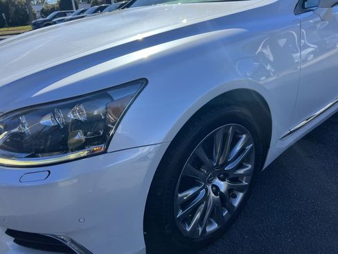 Used 2016 Lexus LS 460 L image 6