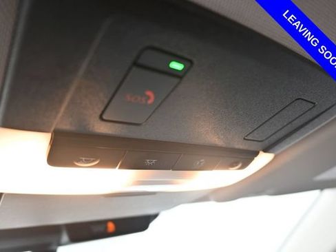 Used 2024 Mitsubishi Outlander SE FWD image 25