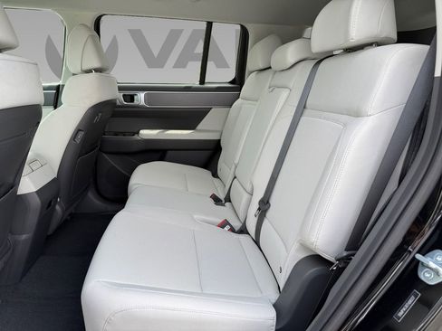 New 2026 Hyundai Santa Fe SE image 12