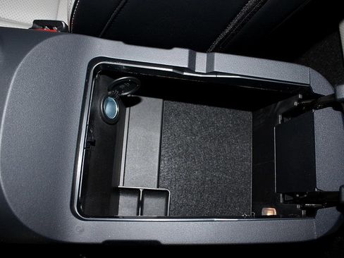 Used 2024 Ford Mustang GT Premium image 37