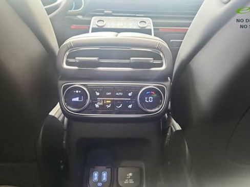 Used 2024 Genesis GV80 3.5T Advanced AWD/4WD image 51