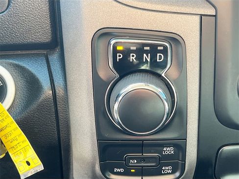 Used 2021 RAM 1500 Tradesman w/ Chrome Appearance Group image 16