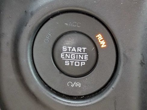 Used 2023 Jeep Wrangler Sport AWD/4WD image 31