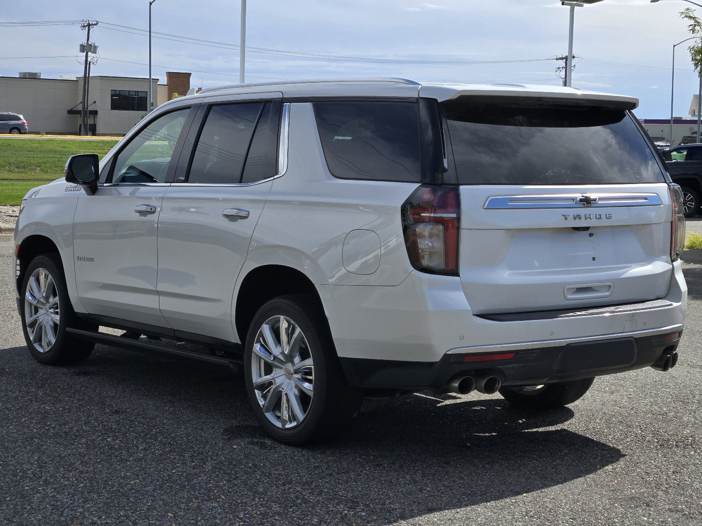 Used 2021 Chevrolet Tahoe High Country AWD/4WD image 8