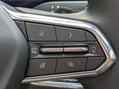 New 2027 Chevrolet Equinox ACTIV w/ Convenience Package III FWD image 17