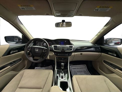 Used 2017 Honda Accord LX image 22
