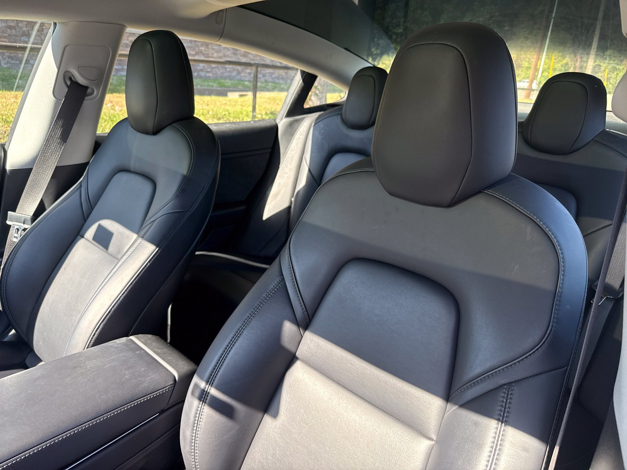 Used 2018 Tesla Model 3 Long Range RWD image 12