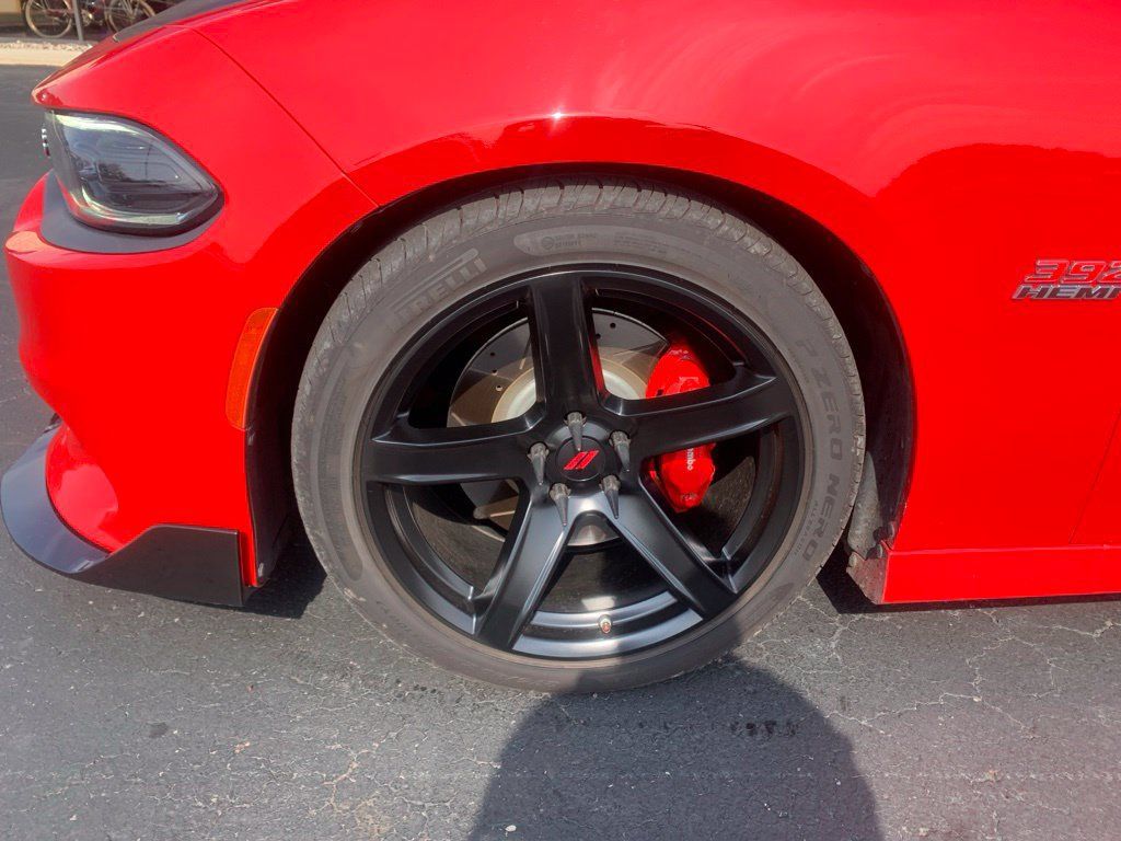 Used 2016 Dodge Charger R/T Scat Pack w/ Technology Group RWD image 21