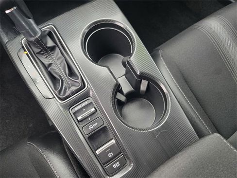 Used 2025 Honda Civic Sport image 15