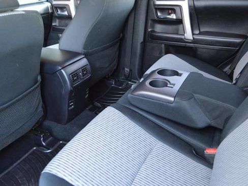 Used 2016 Toyota 4Runner 4WD image 27