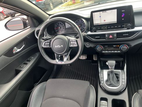 Used 2024 Kia Forte GT-Line image 22