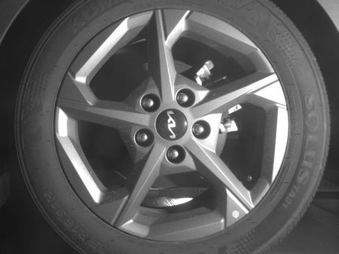 Used 2025 Kia K4 LXS image 14