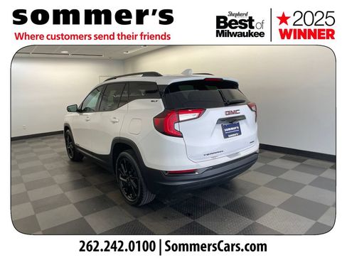 Used 2024 GMC Terrain SLT w/ Elevation Edition AWD/4WD image 3
