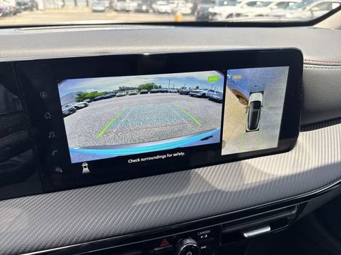 New 2025 Nissan Kicks SR image 20