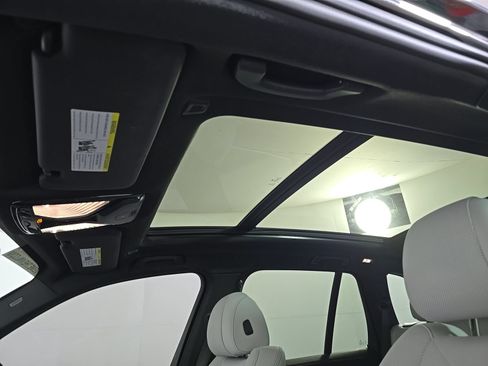 Used 2023 BMW X5 xDrive40i AWD/4WD image 5