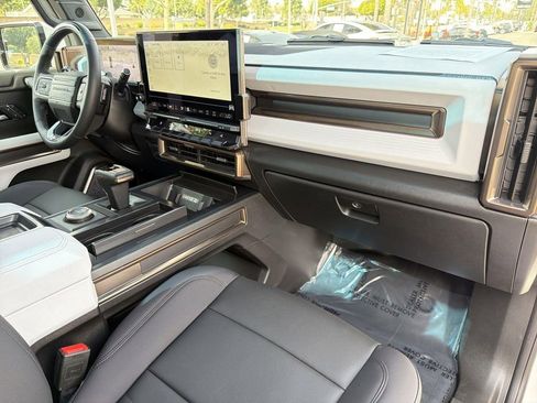 Used 2025 GMC Hummer EV 3X w/ Battery Pack, 24 Module Pack image 34