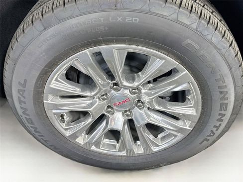 New 2026 GMC Yukon Denali w/ Advanced Technology Package AWD/4WD image 28