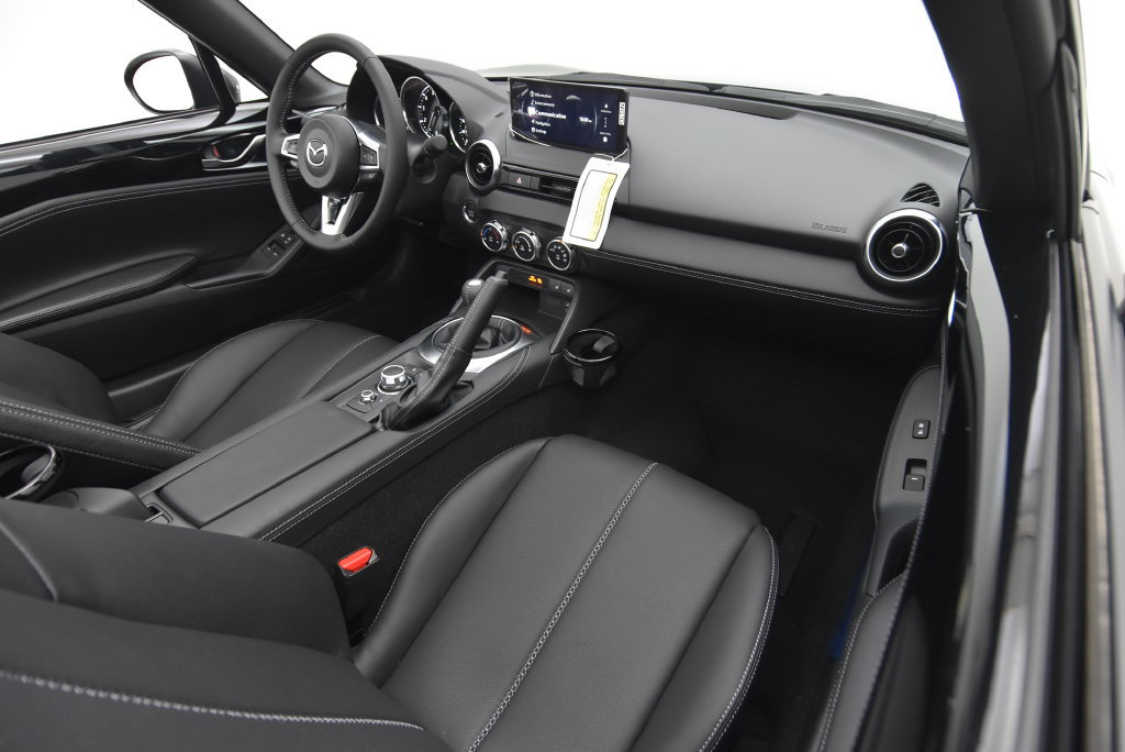 New 2026 MAZDA MX-5 Miata Grand Touring w/ Weather Package RWD image 31