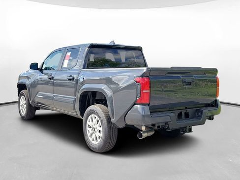New 2026 Toyota Tacoma SR5 RWD image 6