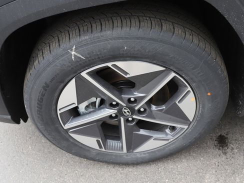 New 2026 Hyundai Tucson SEL image 12