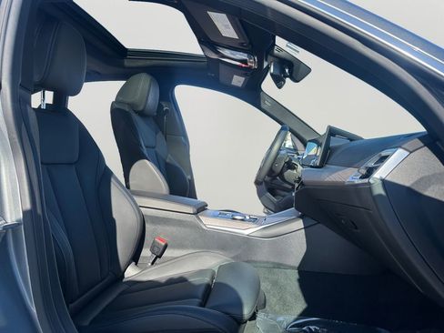 Used 2025 BMW i4 xDrive40i w/ Parking Assistance Package image 24