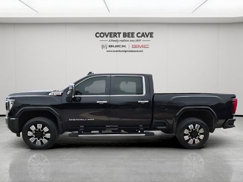 Used 2024 GMC Sierra 2500 Denali w/ Denali Reserve Package image 5