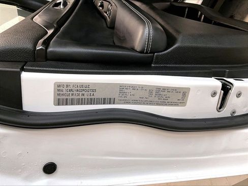 Used 2023 Jeep Grand Cherokee Altitude image 27