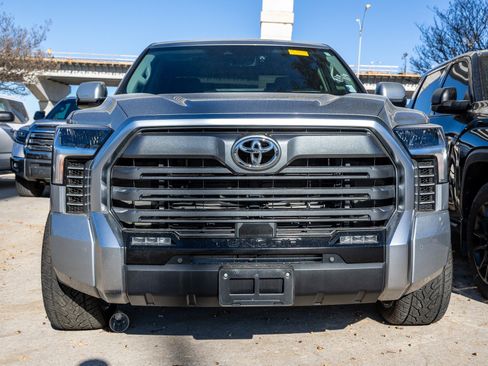 Used 2024 Toyota Tundra Limited image 4