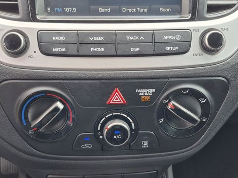 Used 2022 Hyundai Accent SEL w/ Cargo Package FWD image 28
